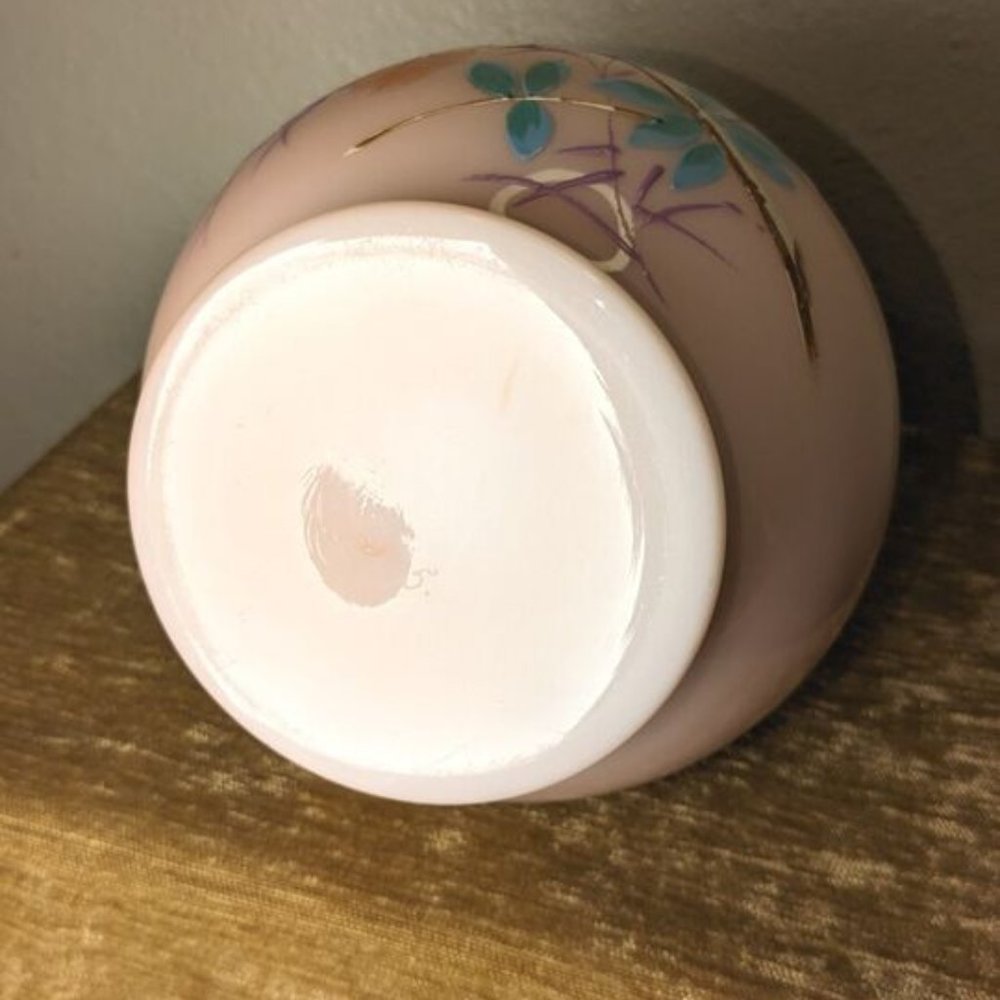 19th-Century Harrach Czech (Bohemia) Opal Vase -  Antique 11"- Hand-Enameled - Picture 13 of 16